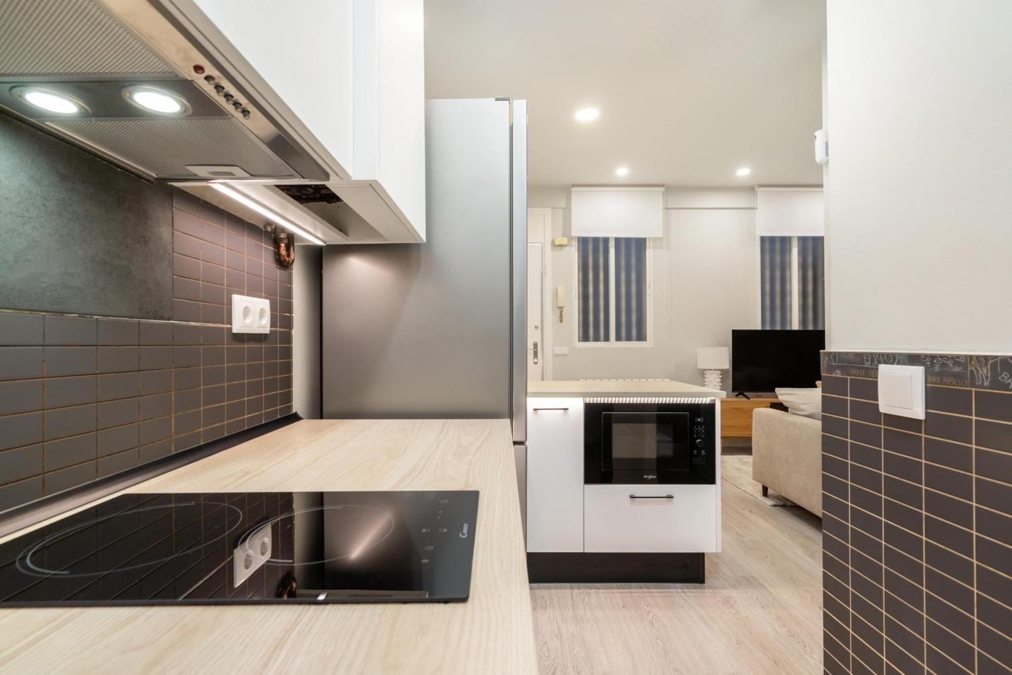 Apartamento Reformado En Metro Ibiza Alquiler Temporal Madrid Bagian luar foto
