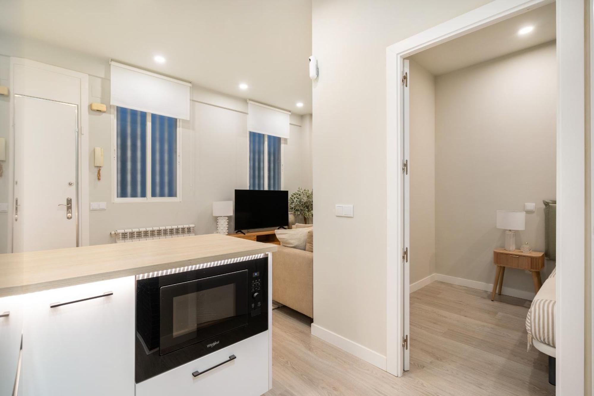 Apartamento Reformado En Metro Ibiza Alquiler Temporal Madrid Bagian luar foto