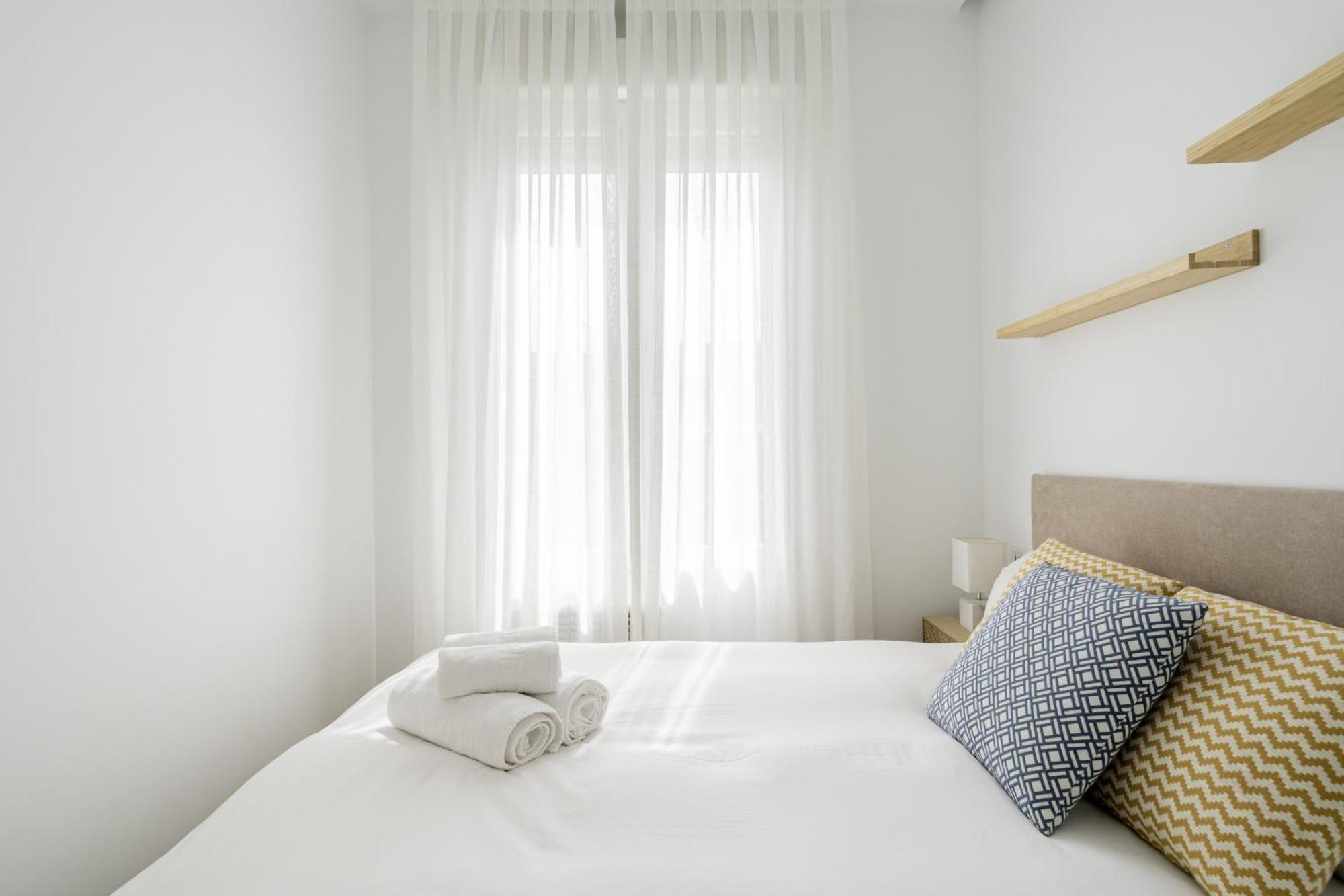 Apartamento Reformado En Metro Ibiza Alquiler Temporal Madrid Bagian luar foto