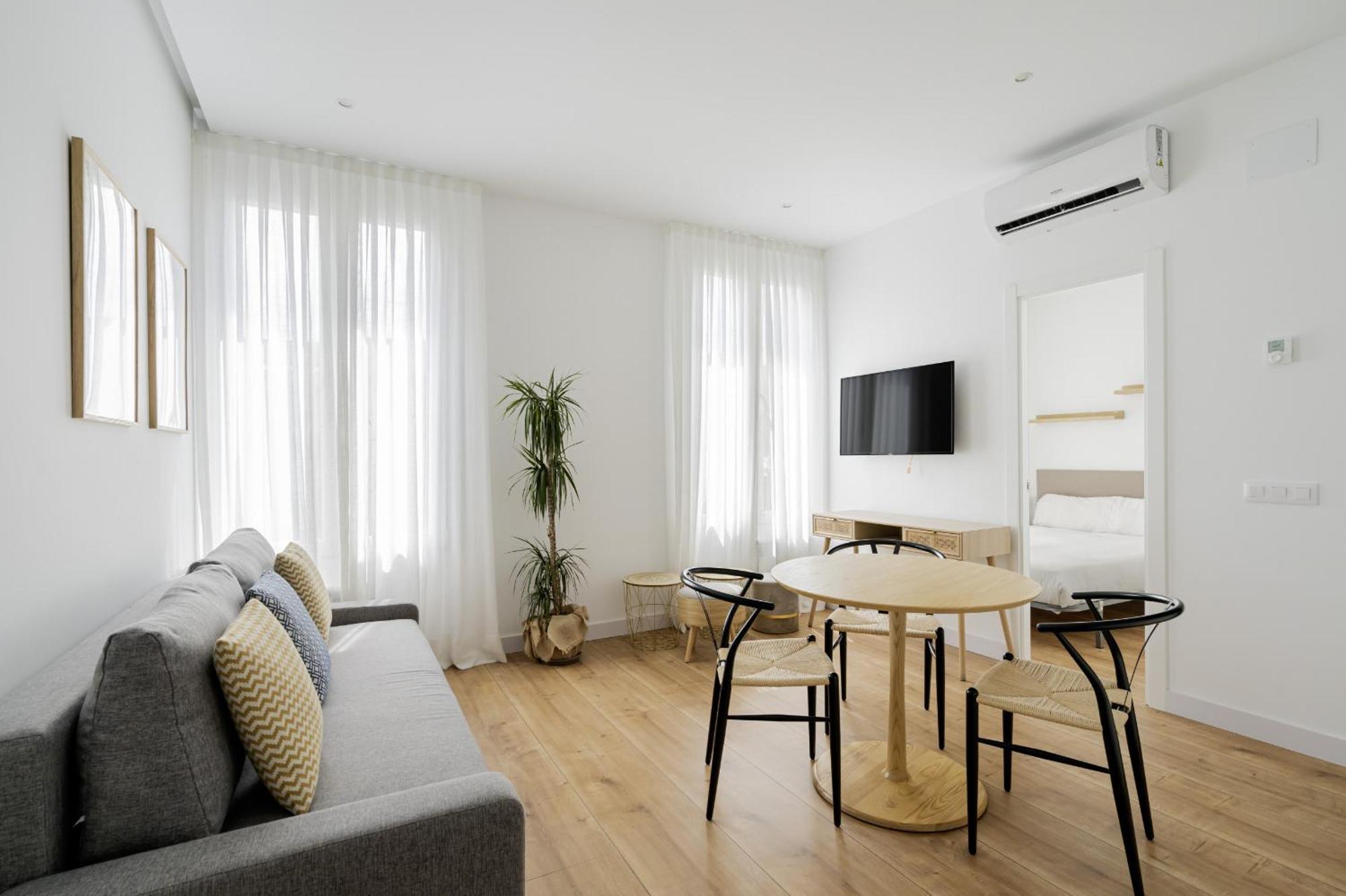 Apartamento Reformado En Metro Ibiza Alquiler Temporal Madrid Bagian luar foto