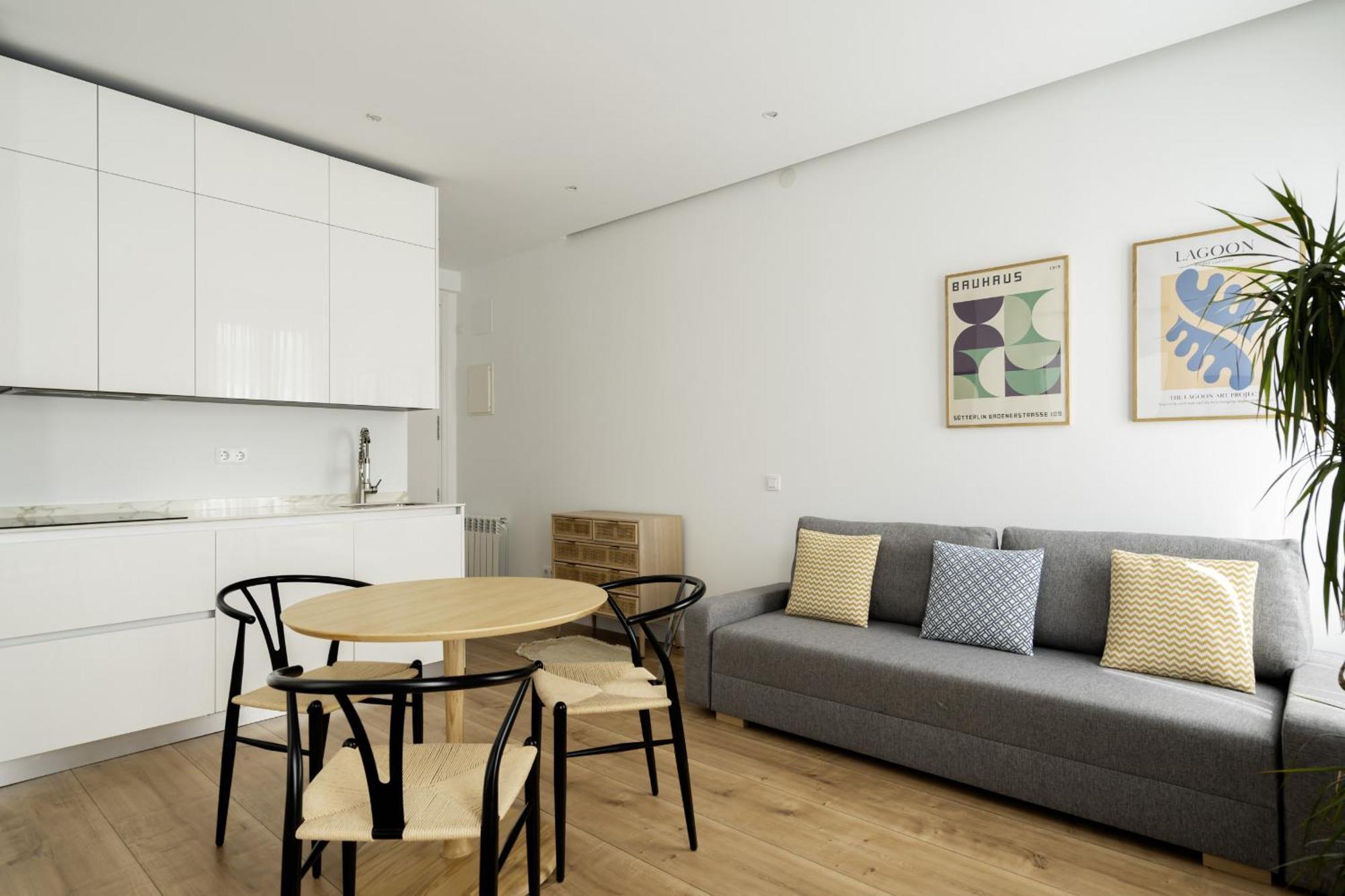 Apartamento Reformado En Metro Ibiza Alquiler Temporal Madrid Bagian luar foto